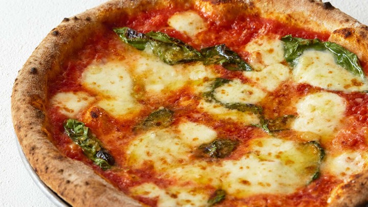 虎ノ門ヒルズ「CRAZY PIZZA TORANOMON」
テイクアウトが10% OFF！