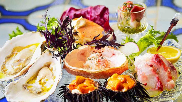 虎ノ門ヒルズ「虎ノ門ARBOL」
ランチタイムにお食事をご利用の方にソフトドリンクサービス！（テイクアウトは除く）