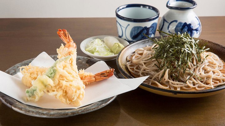 六本木ヒルズ「霞町 蕎麦処 ますだ屋」
店内でお食事をご利用の方は110円OFF！（現金のみ、ディナーセットは除く）