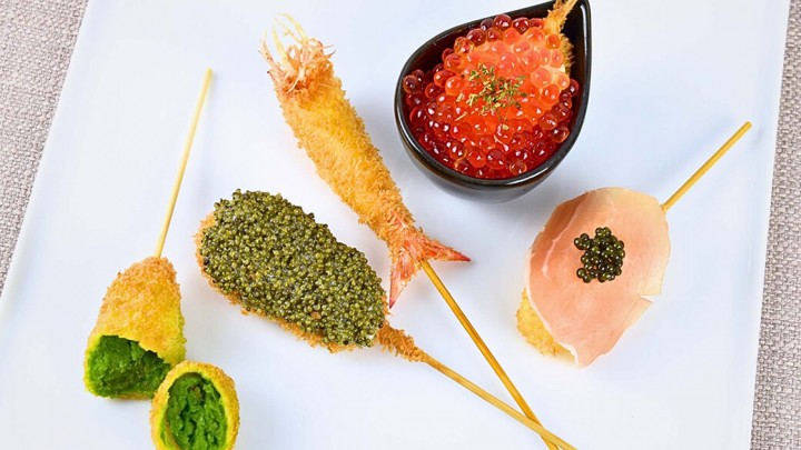 虎ノ門ヒルズ「創作串揚げ つだ」
平日のディナータイムにお食事をご利用の方は10％OFF！