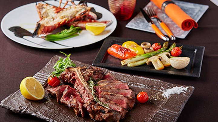 愛宕グリーンヒルズ「Salvatore Cuomo Bros.」
平日ランチタイムにお食事をご利用の方は10％OFF！（最終入店13：00）